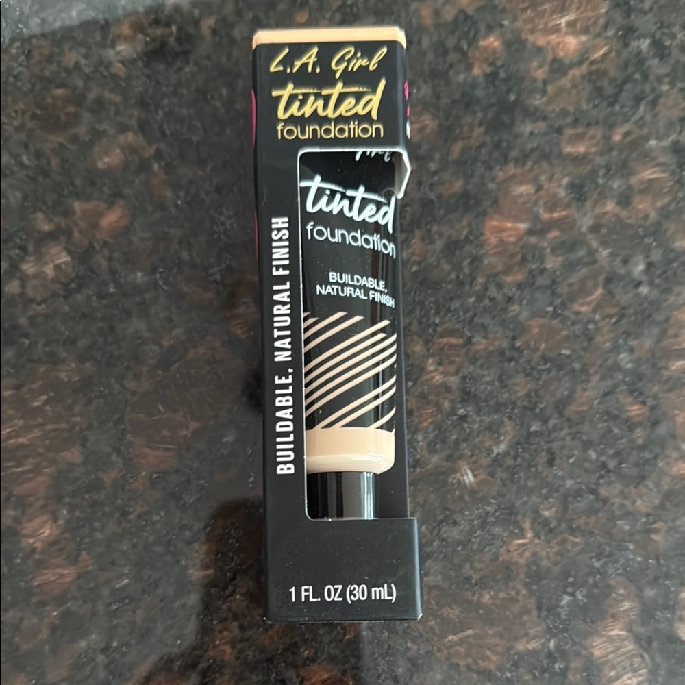 LA Girl Cream Foundation Makeup with Flawless Finish